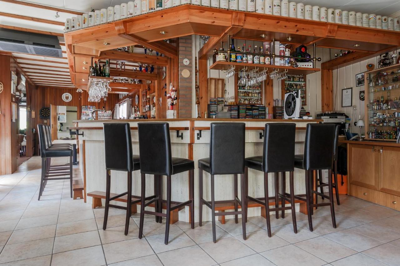 Hotel Pension Bergrust Valkenburg aan de Geul ภายนอก รูปภาพ