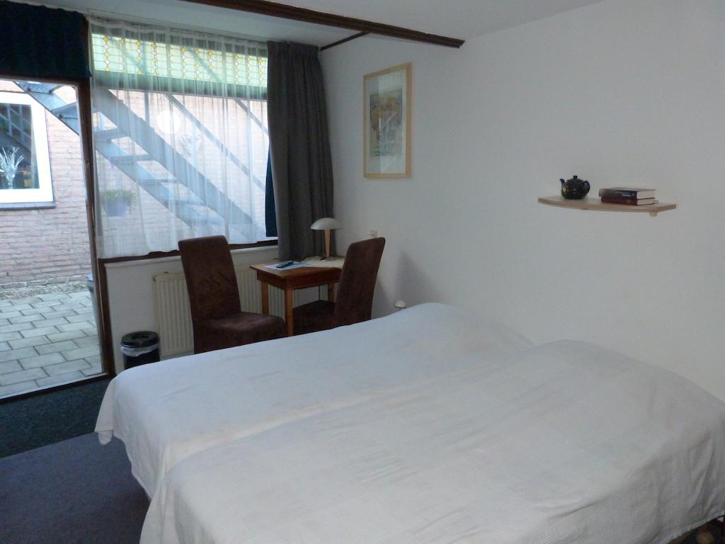 Hotel Pension Bergrust Valkenburg aan de Geul ภายนอก รูปภาพ
