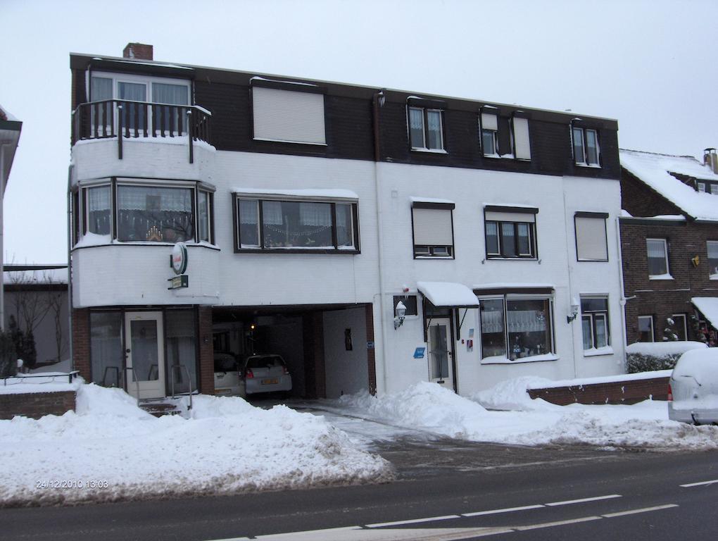 Hotel Pension Bergrust Valkenburg aan de Geul ภายนอก รูปภาพ