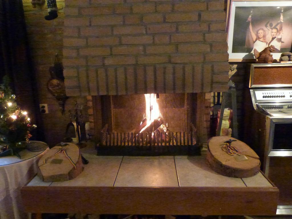 Hotel Pension Bergrust Valkenburg aan de Geul ภายนอก รูปภาพ
